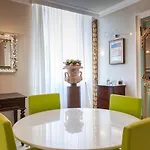 アパート Marcheamore - Stanze Della Contessa, Luxury Flat With Private Courtyard