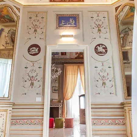 Apartment Marcheamore - Stanze Della Contessa, Luxury Flat With Private Courtyard *