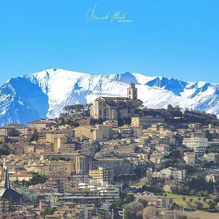 Marcheamore - Stanze Della Contessa, Luxury Flat With Private Courtyard Apartamento *